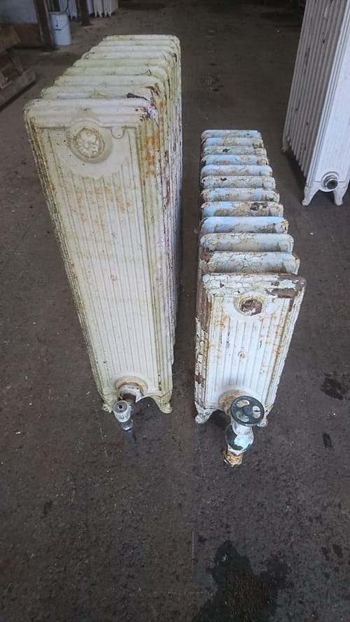 Heavy and flaky paint cast iron radiators